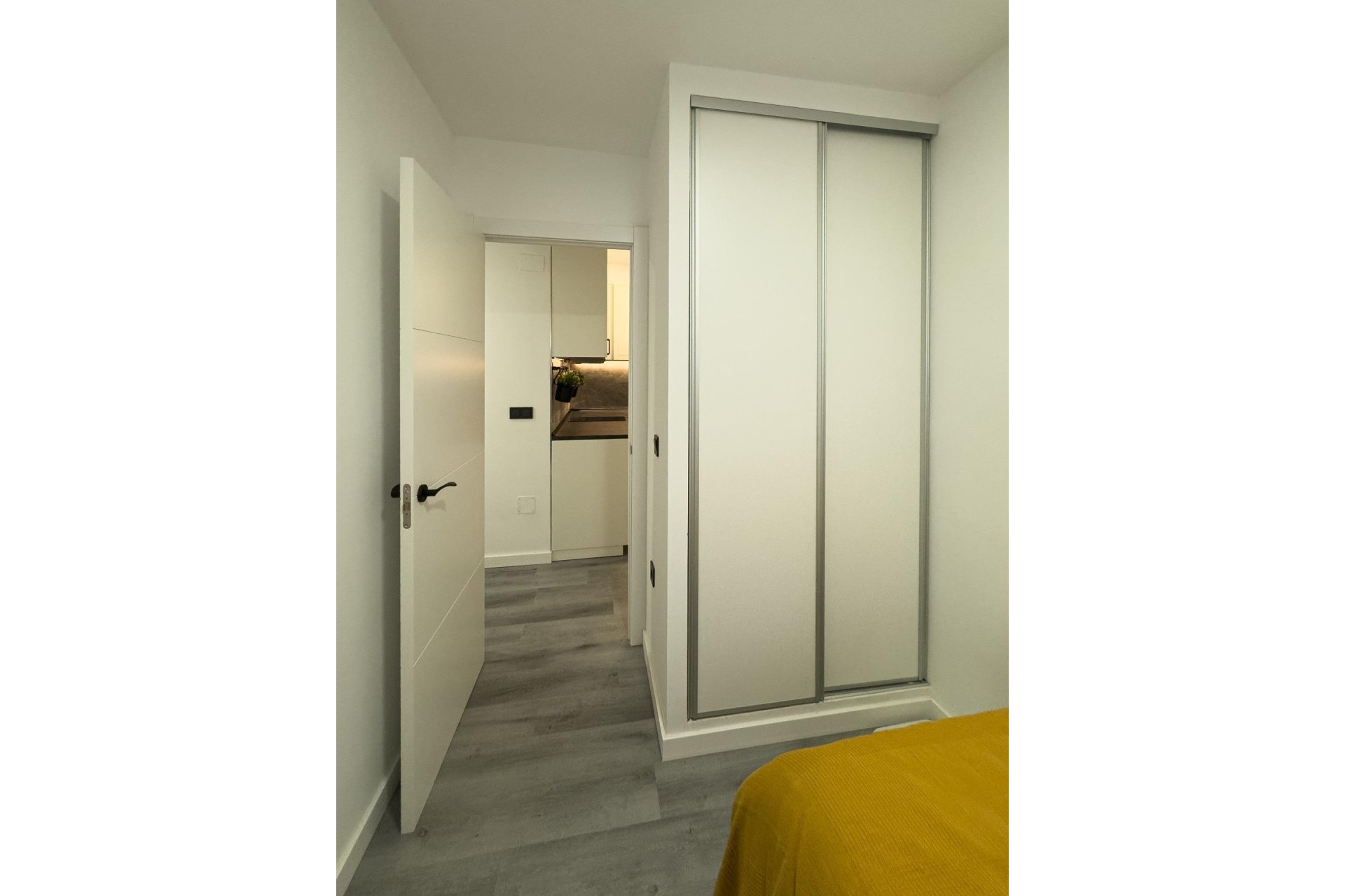 Resale - Apartment -
Torrevieja - Centro