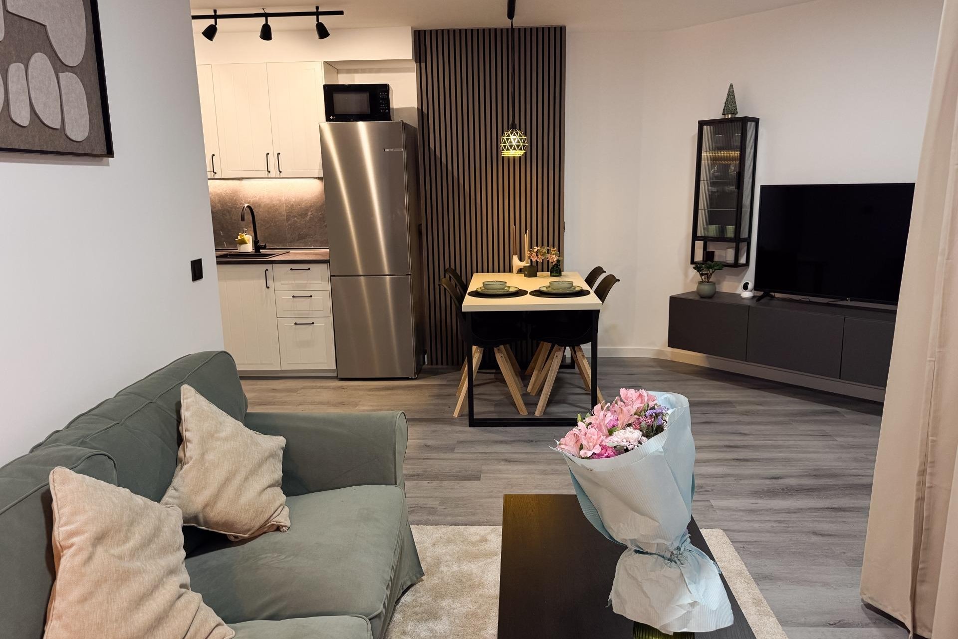 Resale - Apartment -
Torrevieja - Centro