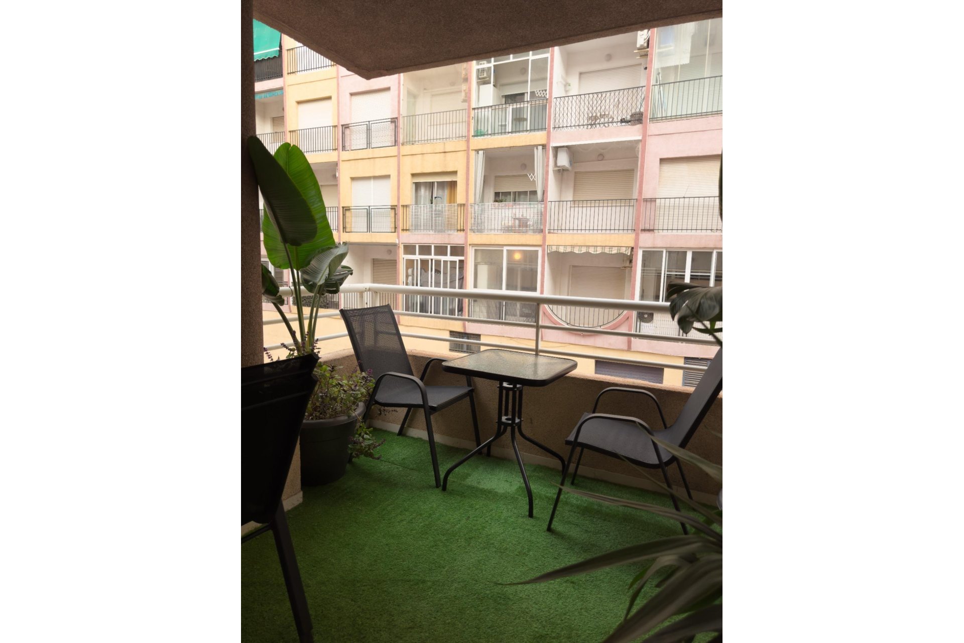 Resale - Apartment -
Torrevieja - Centro