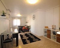 Resale - Apartment -
Torrevieja - Centro