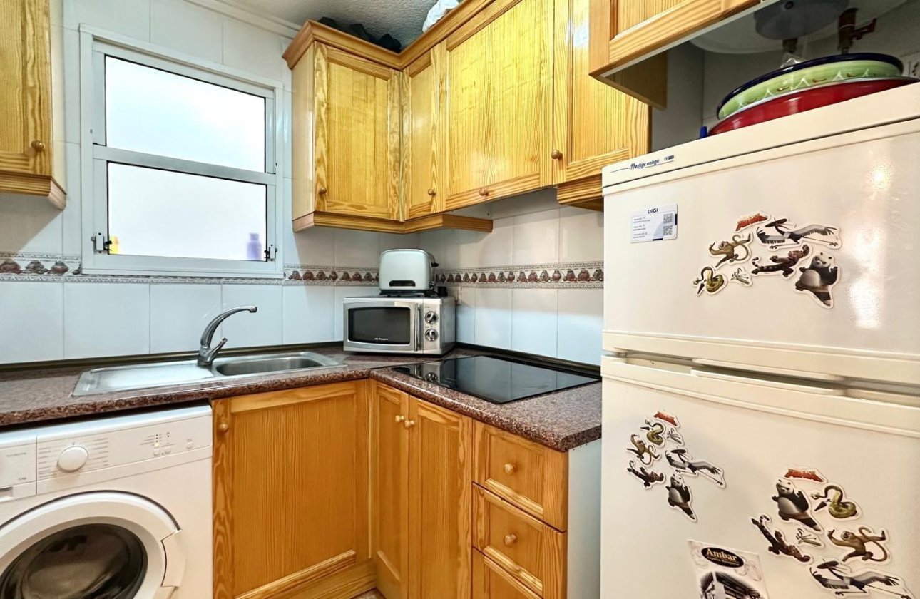 Resale - Apartment -
Torrevieja - Centro