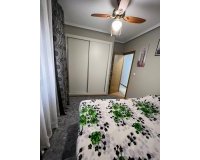 Resale - Apartment -
Torrevieja - Centro