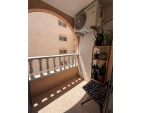 Resale - Apartment -
Torrevieja - Centro