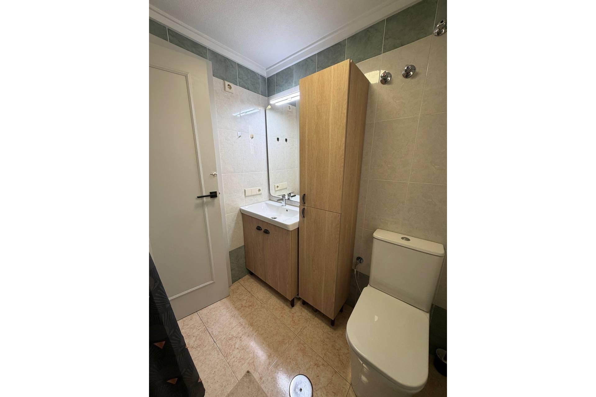 Resale - Apartment -
Torrevieja - Centro