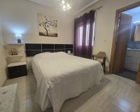 Resale - Apartment -
Torrevieja - Centro
