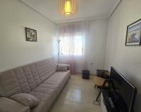 Resale - Apartment -
Torrevieja - Centro