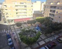 Resale - Apartment -
Torrevieja - Centro