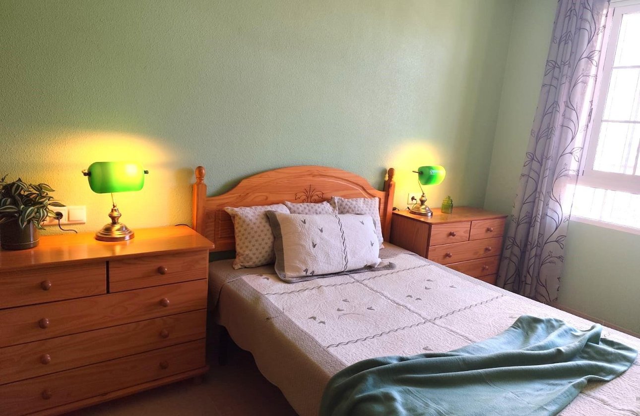 Resale - Apartment -
Torrevieja - Centro