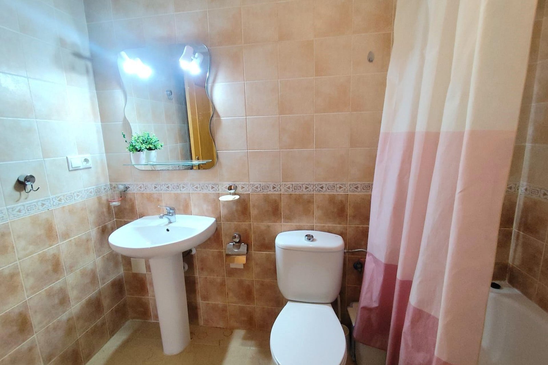 Resale - Apartment -
Torrevieja - Centro