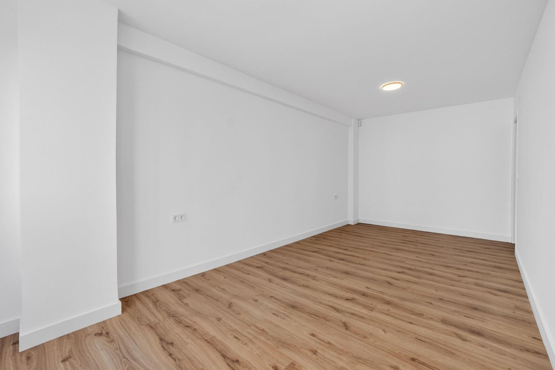 Resale - Apartment -
Torrevieja - Centro