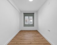 Resale - Apartment -
Torrevieja - Centro