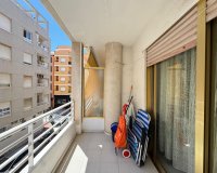 Resale - Apartment -
Torrevieja - Centro
