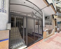 Resale - Apartment -
Torrevieja - Centro