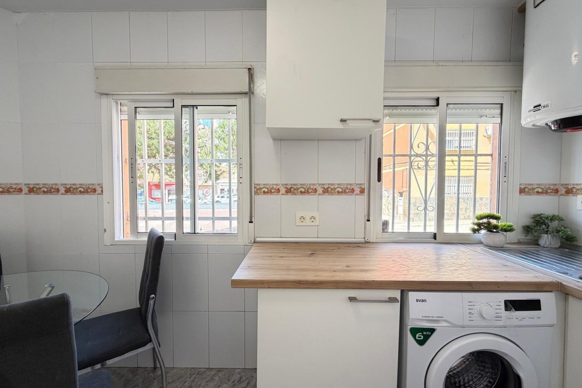 Resale - Apartment -
Torrevieja - Centro