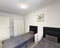 Resale - Apartment -
Torrevieja - Centro