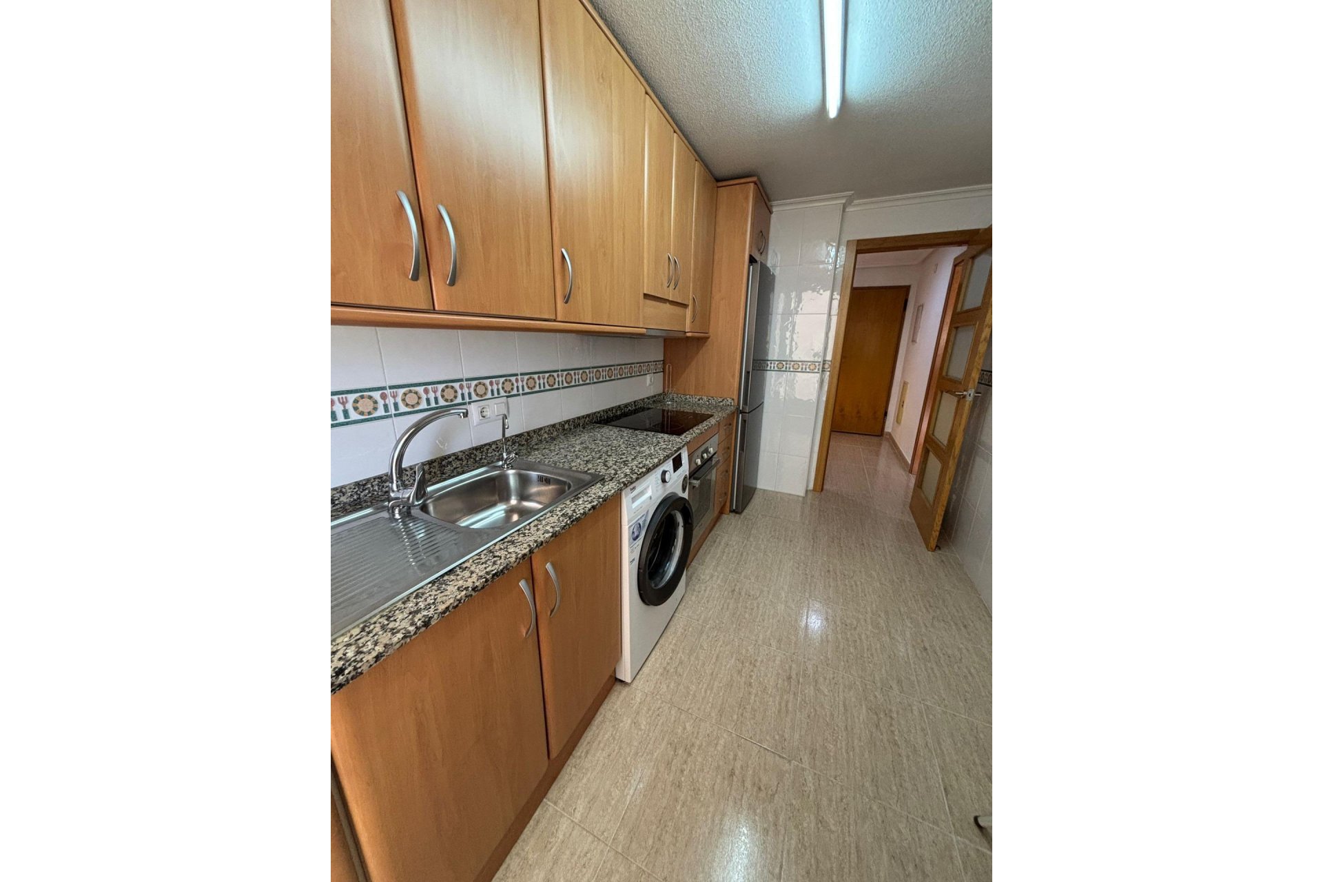 Resale - Apartment -
Torrevieja - Centro