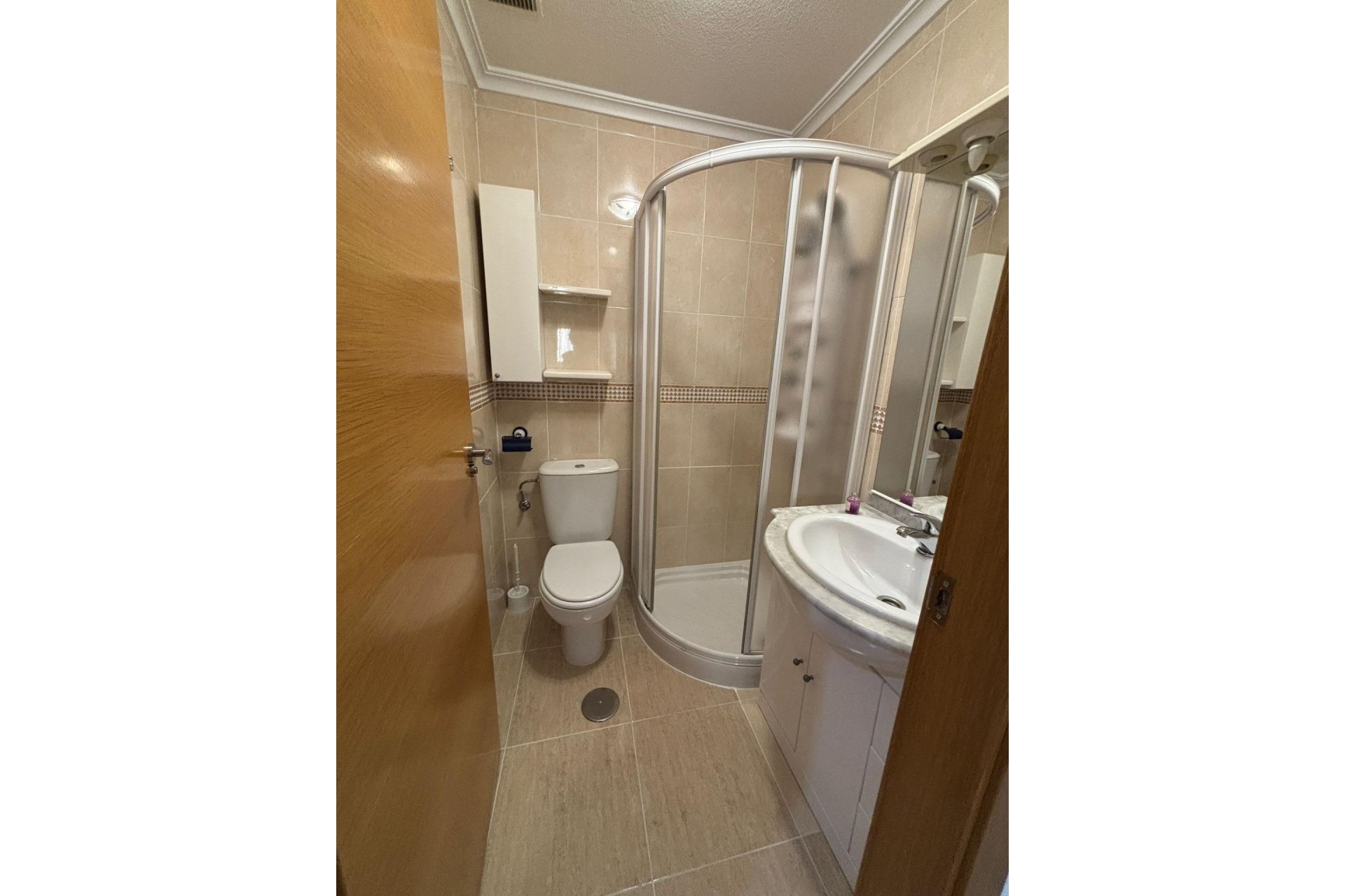 Resale - Apartment -
Torrevieja - Centro