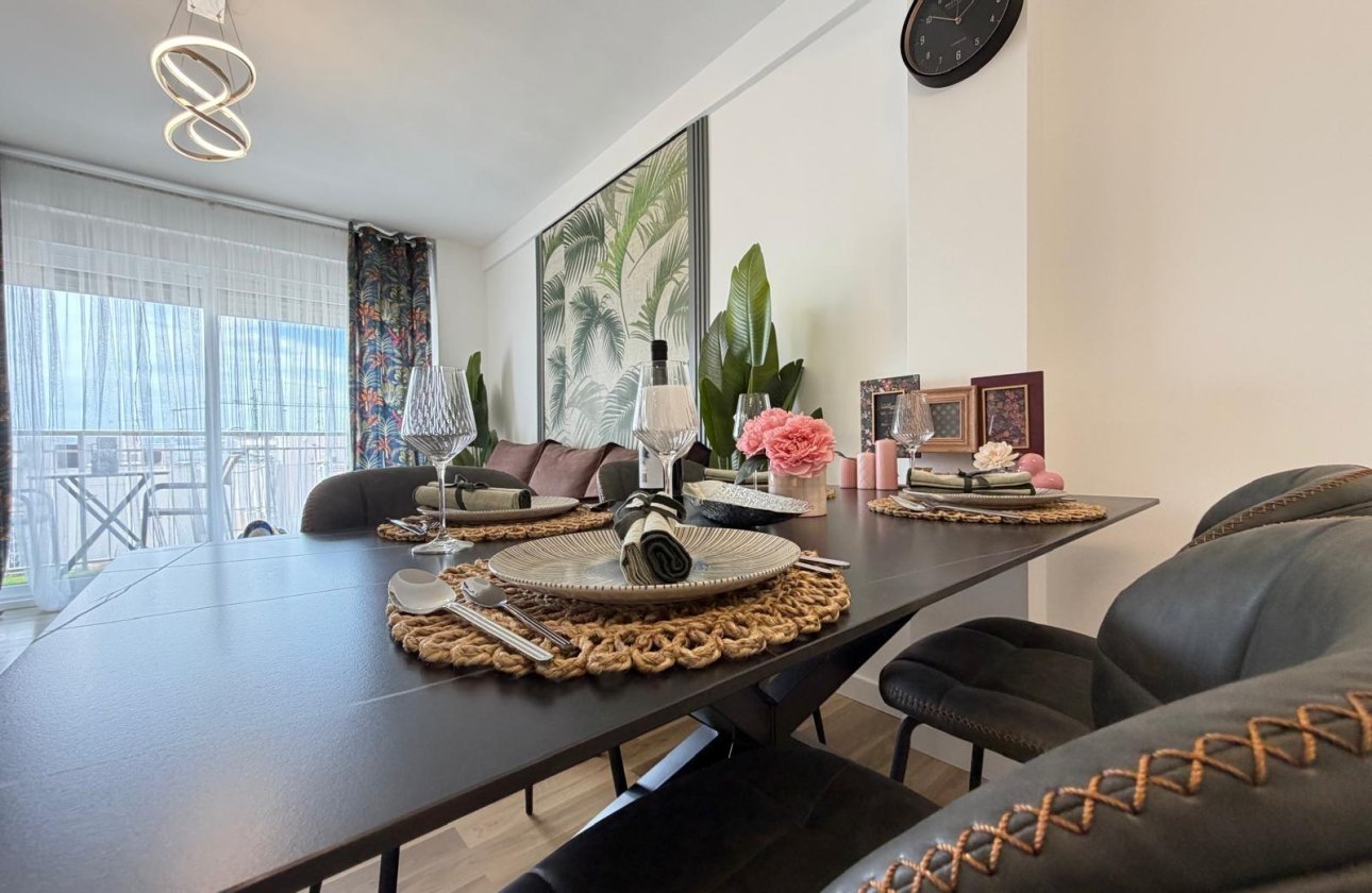 Resale - Apartment -
Torrevieja - Centro