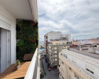 Resale - Apartment -
Torrevieja - Centro