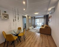 Resale - Apartment -
Torrevieja - Centro