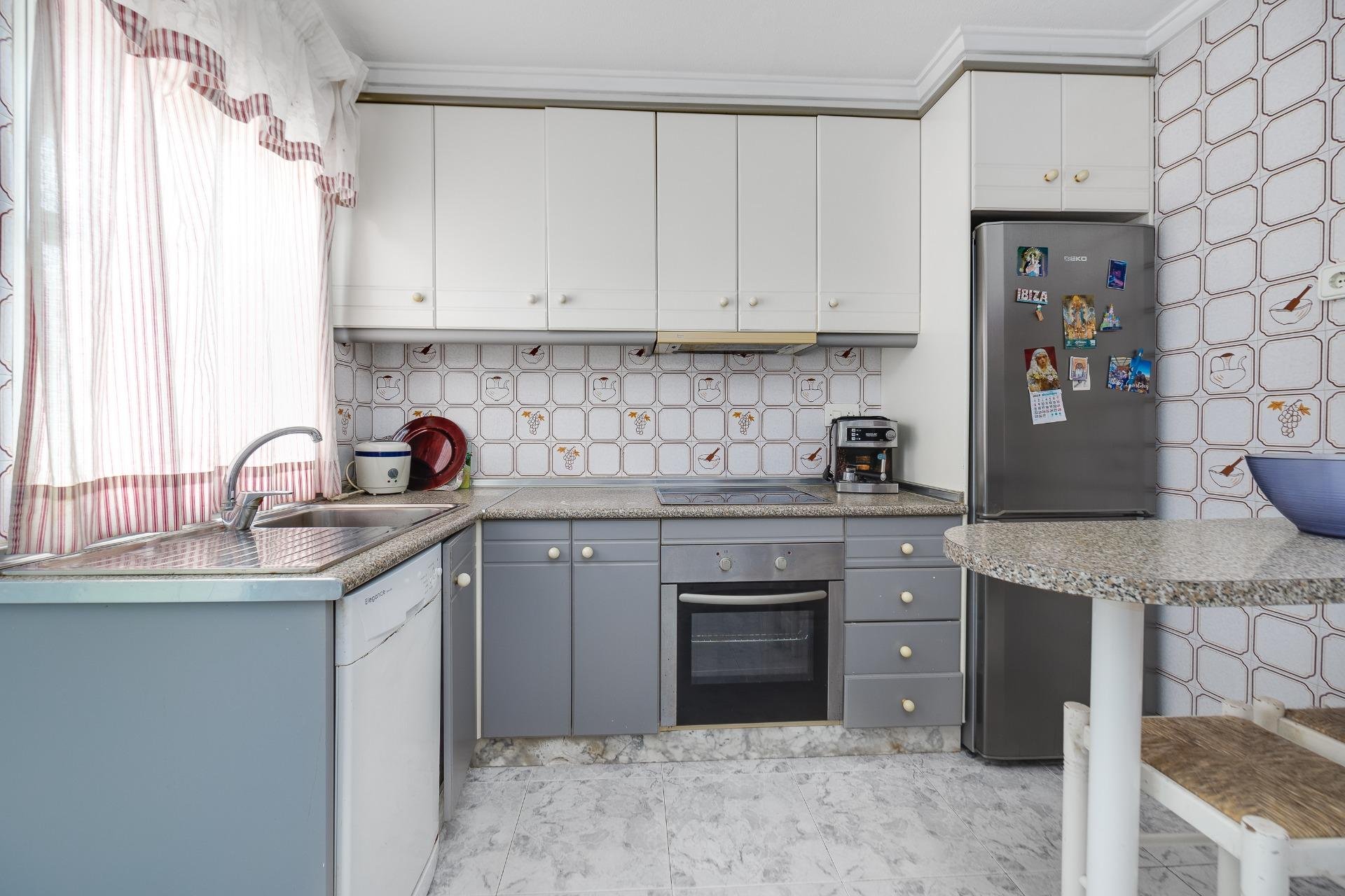 Resale - Apartment -
Torrevieja - Centro