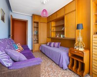 Resale - Apartment -
Torrevieja - Centro