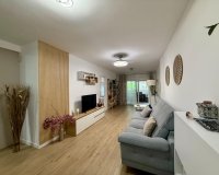 Resale - Apartment -
Torrevieja - Centro