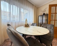 Resale - Apartment -
Torrevieja - Centro