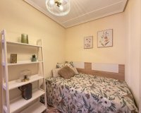 Resale - Apartment -
Torrevieja - Centro