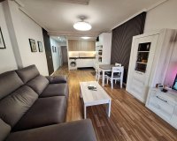 Resale - Apartment -
Torrevieja - Centro