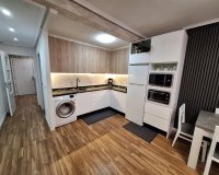 Resale - Apartment -
Torrevieja - Centro