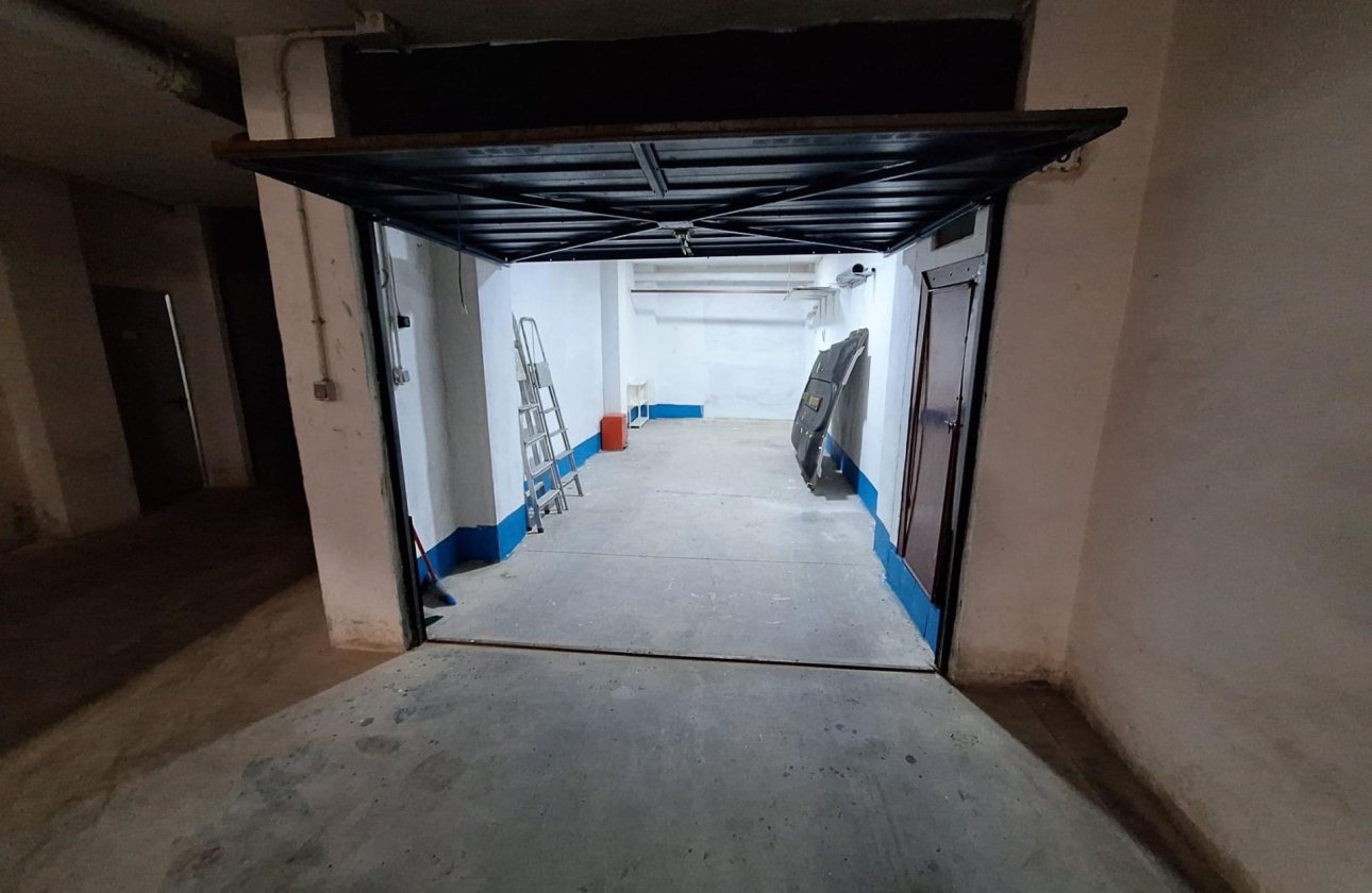 Resale - Apartment -
Torrevieja - Centro