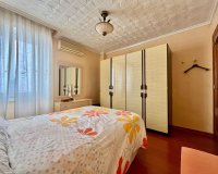 Resale - Apartment -
Torrevieja - Centro