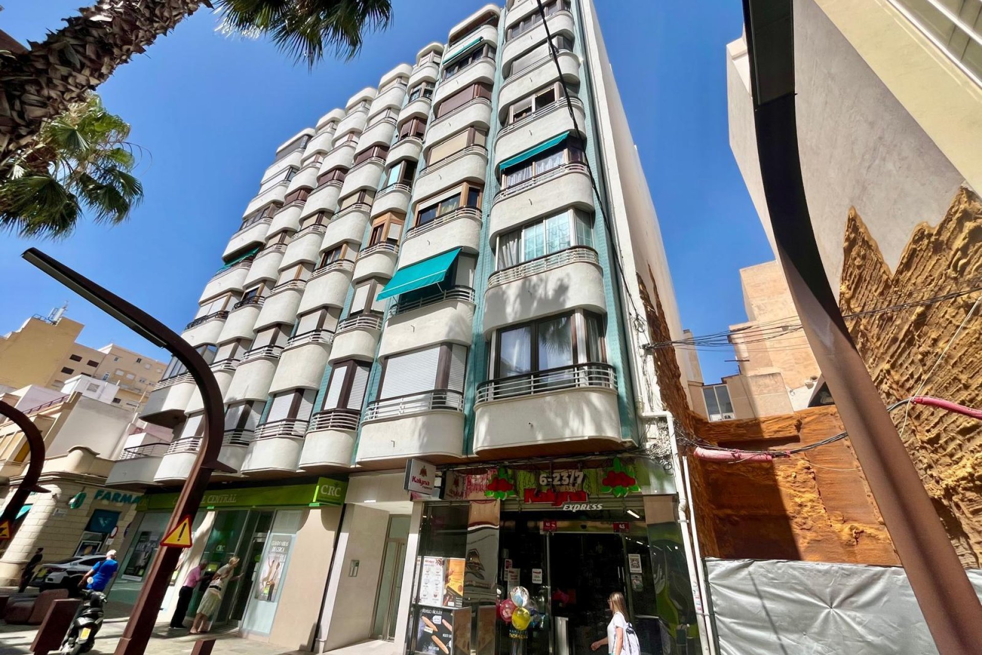 Resale - Apartment -
Torrevieja - Centro