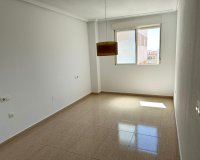 Resale - Apartment -
Torrevieja - Centro
