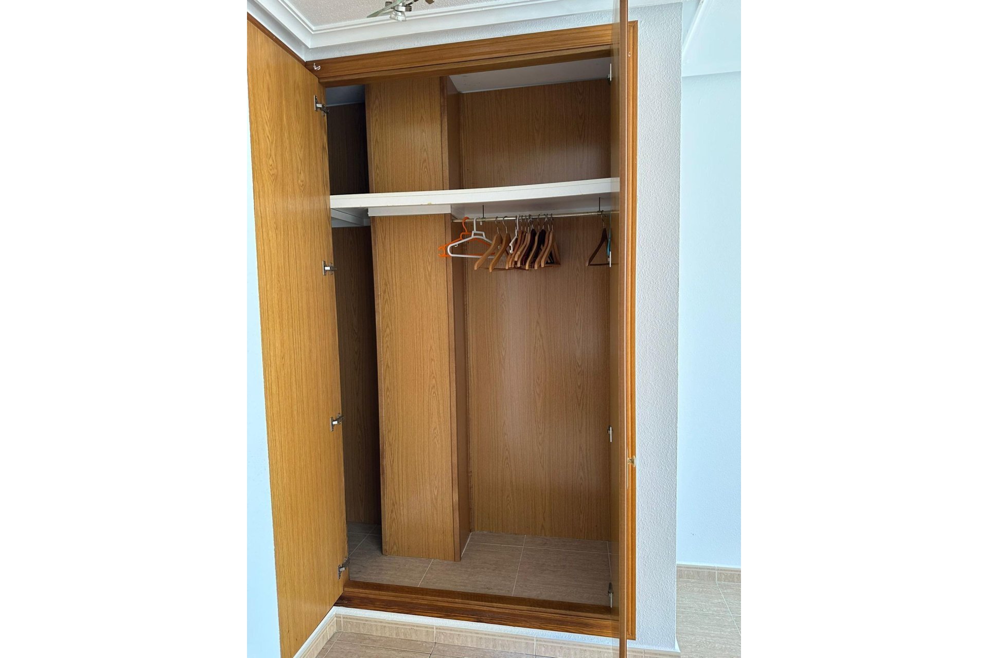 Resale - Apartment -
Torrevieja - Centro