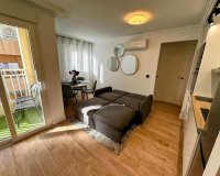 Resale - Apartment -
Torrevieja - Centro