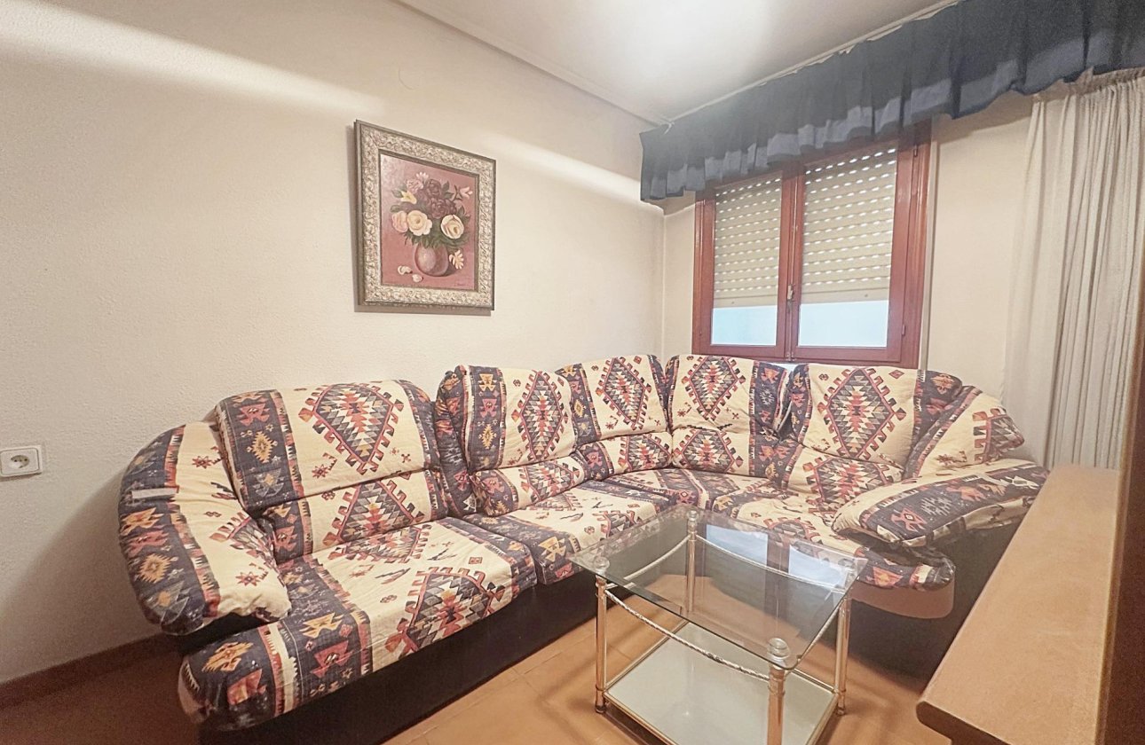 Resale - Apartment -
Torrevieja - Centro