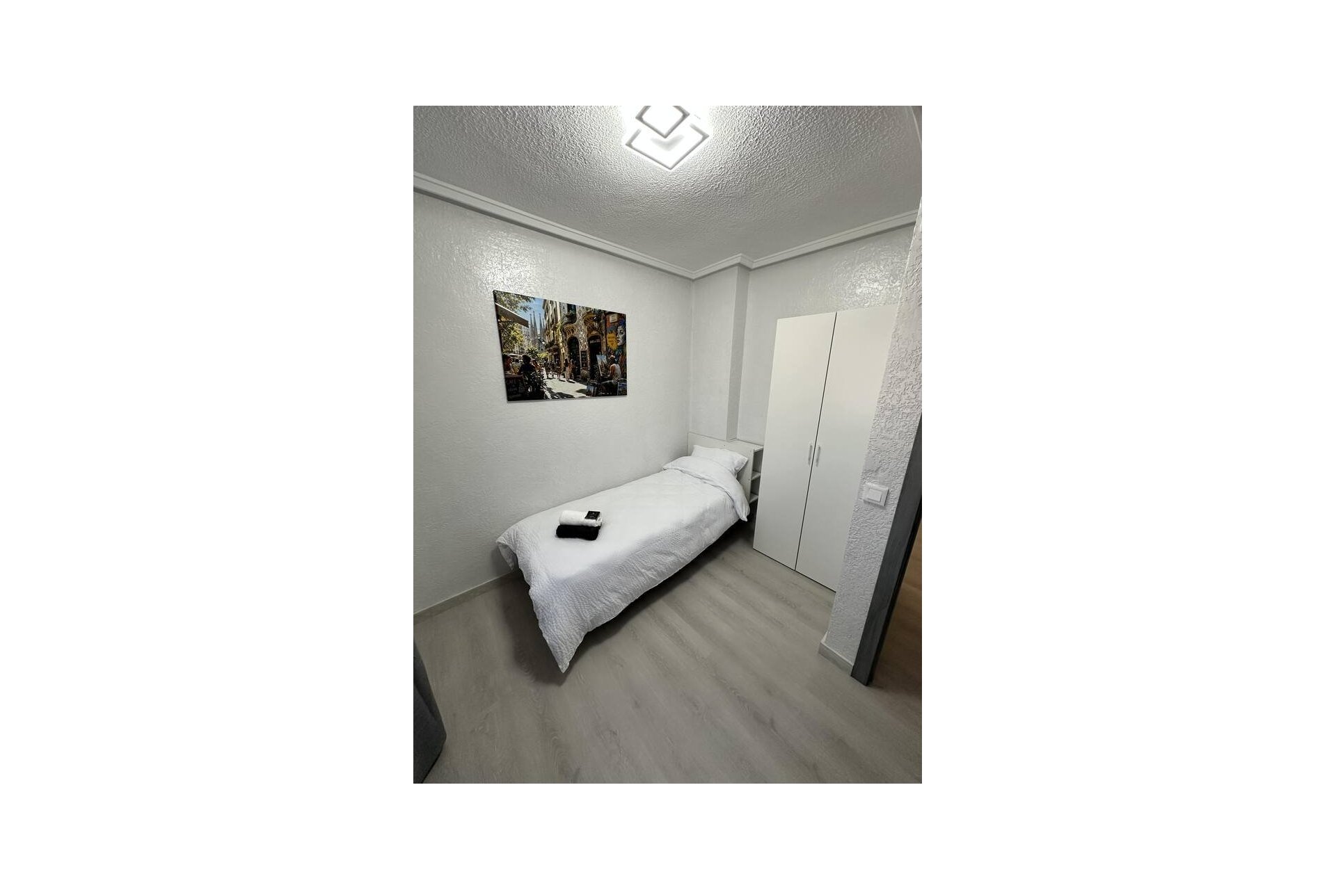 Resale - Apartment -
Torrevieja - Centro