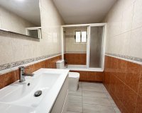 Resale - Apartment -
Torrevieja - Centro