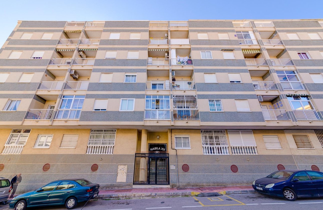 Resale - Apartment -
Torrevieja - Centro