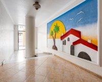 Resale - Apartment -
Torrevieja - Centro
