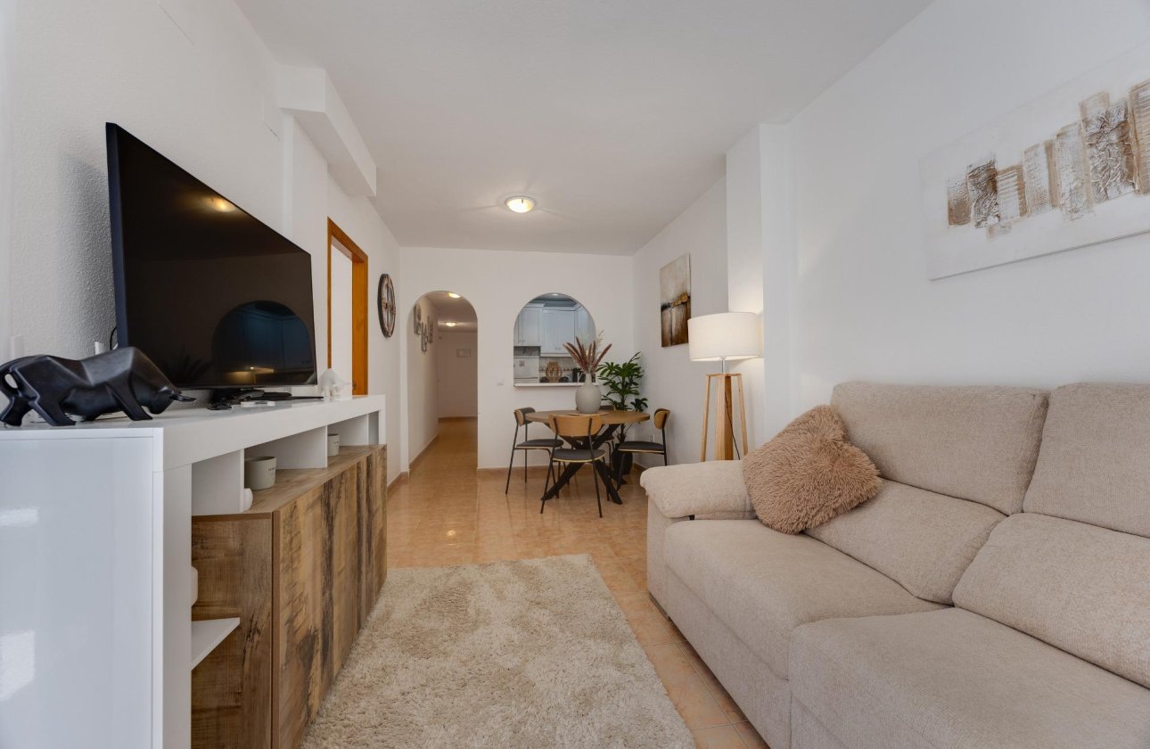 Resale - Apartment -
Torrevieja - Centro