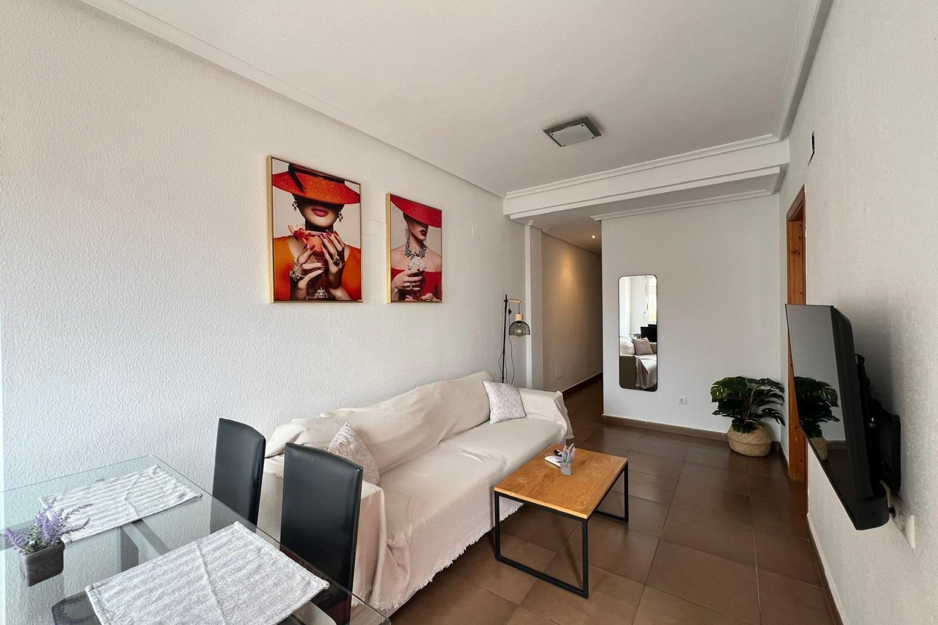 Resale - Apartment -
Torrevieja - Centro