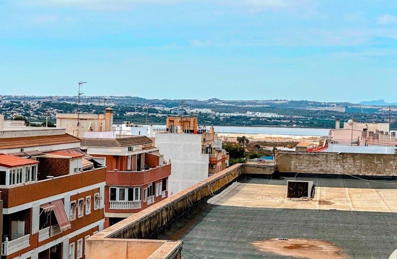 Resale - Apartment -
Torrevieja - Centro