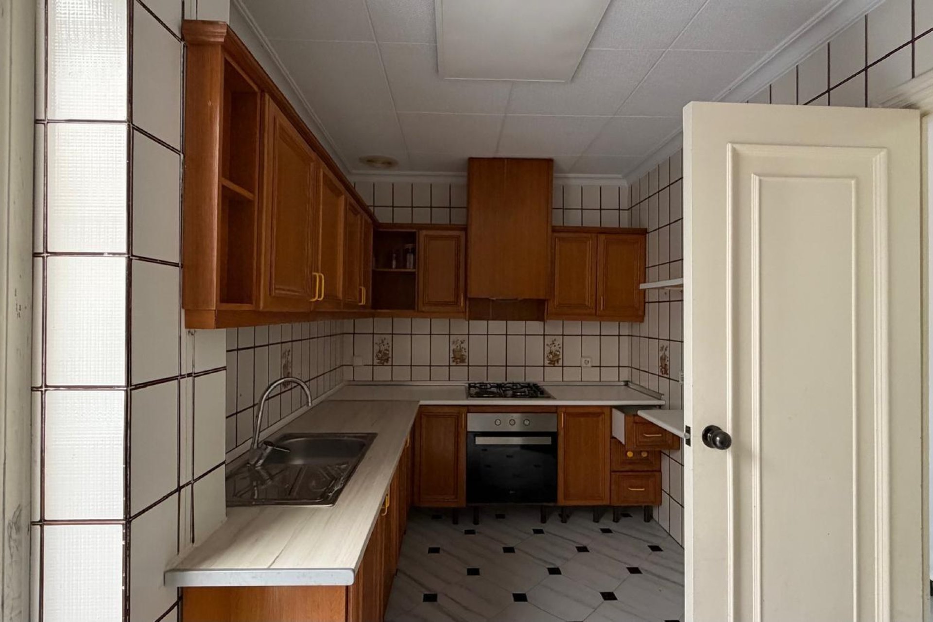 Resale - Apartment -
Torrevieja - Centro