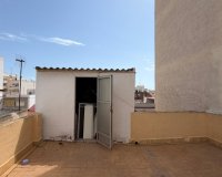 Resale - Apartment -
Torrevieja - Centro