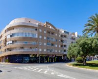 Resale - Apartment -
Torrevieja - Centro