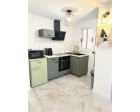 Resale - Apartment -
Torrevieja - Centro