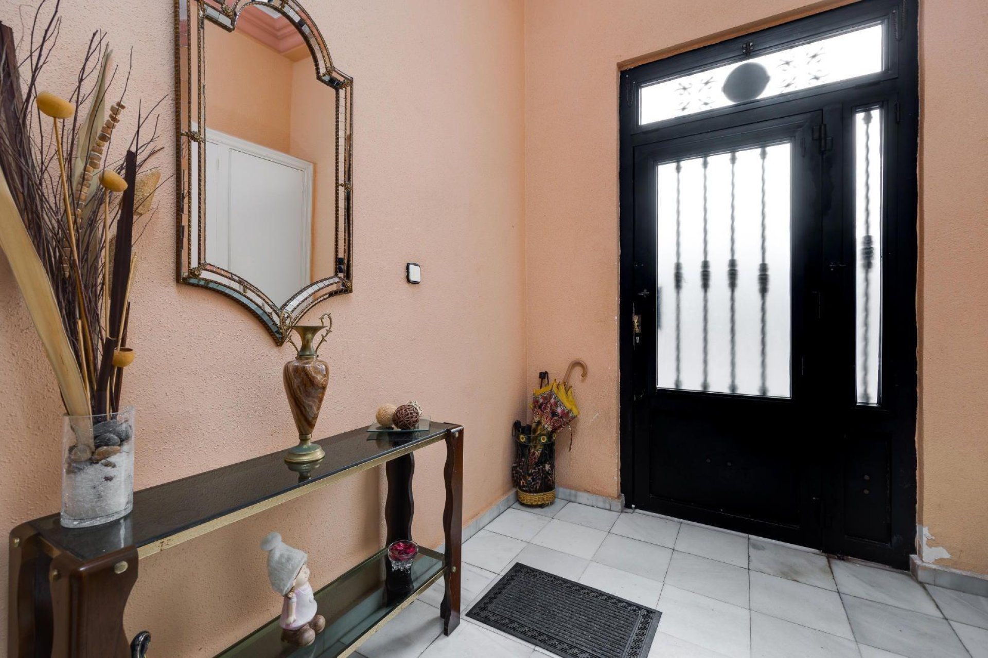 Resale - Apartment -
Torrevieja - Centro